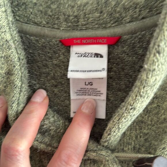 The North Face Green Knit Pullover Sweater With toggle Buttons Size L - Picture 2 of 5